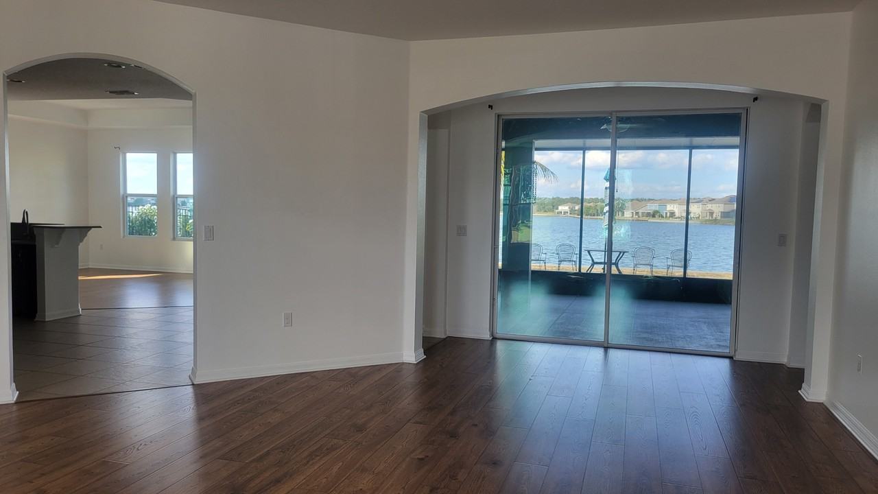 563 Blue Cypress Drive #NA - Photo 4 of 13