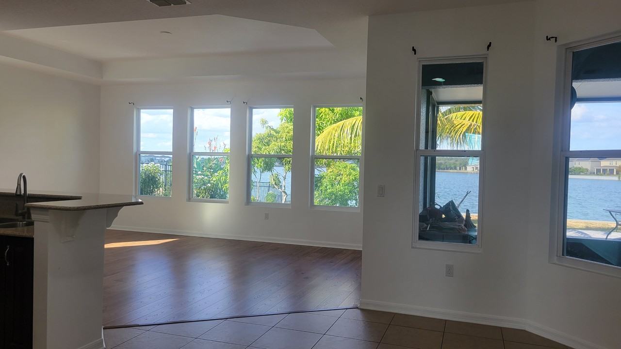 563 Blue Cypress Drive #NA - Photo 7 of 13