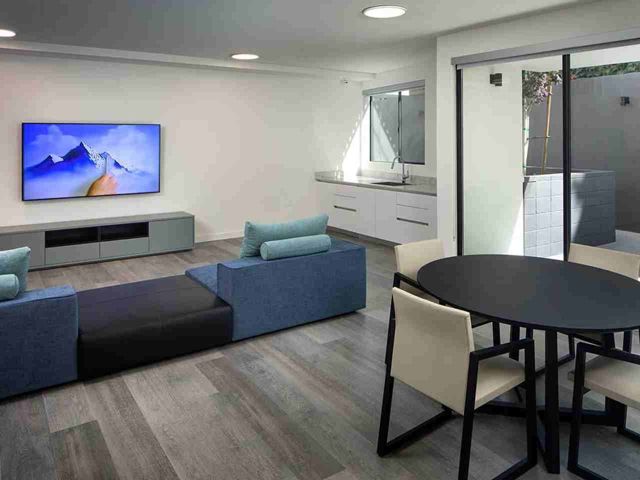 12012 Valleyheart Dr - Photo 2 of 9