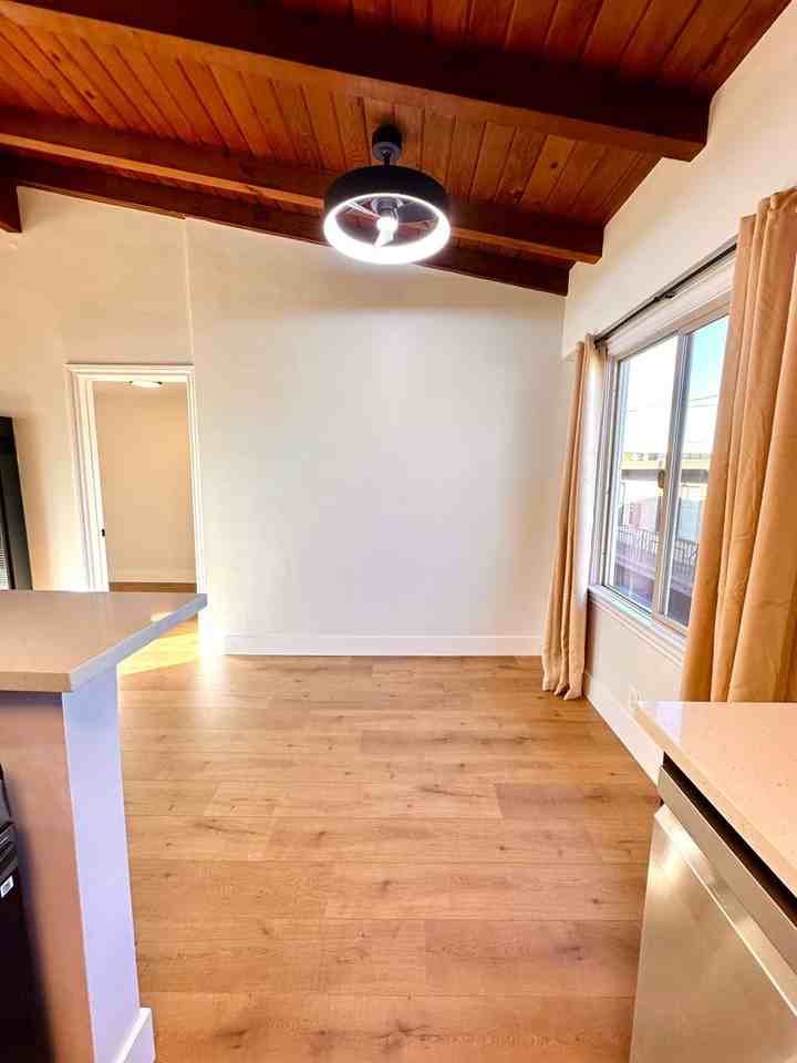 1101 E. Grand Ave. - Photo 5 of 50