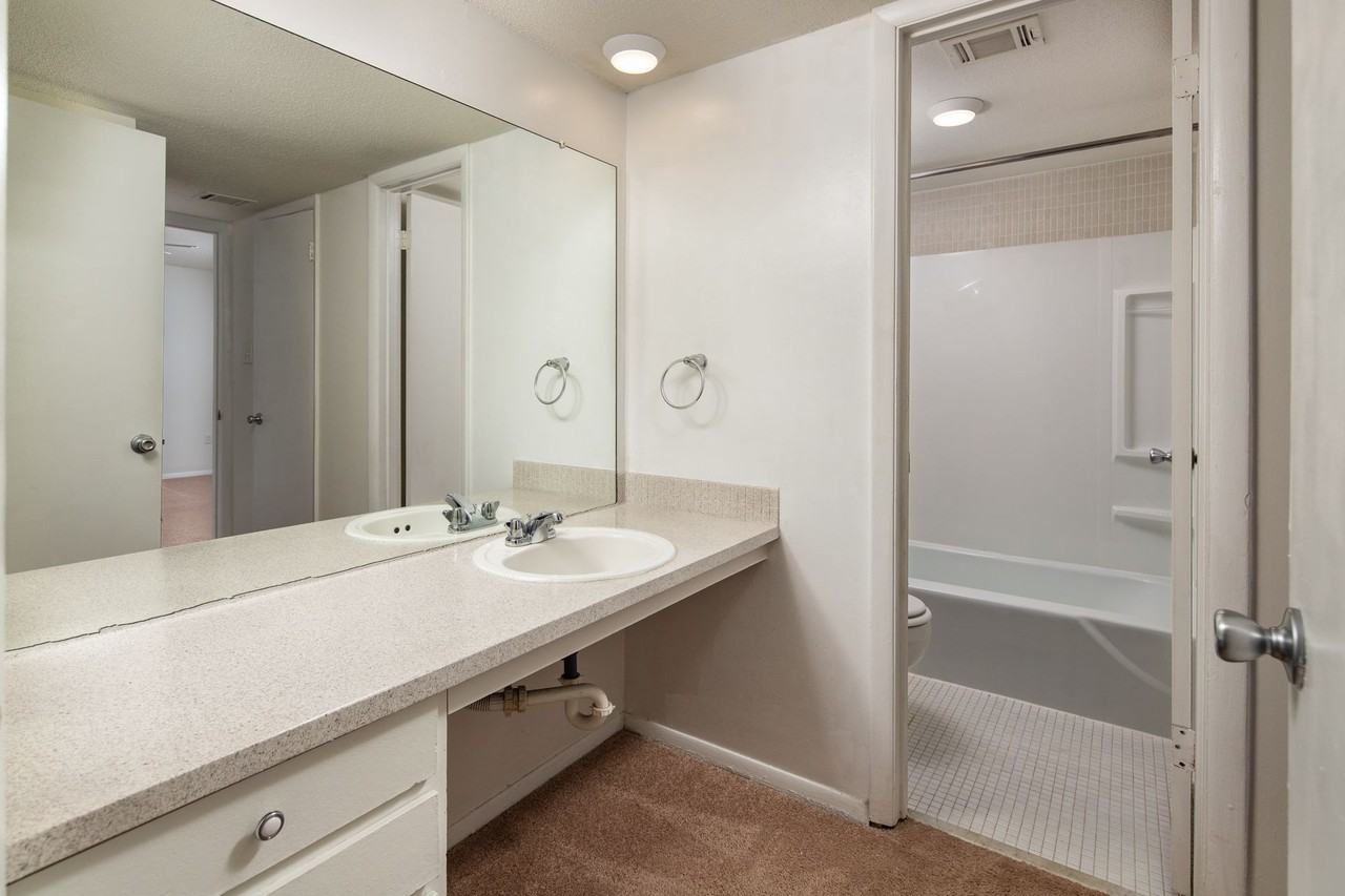 Joseph's Landing - Photo 4 of 13