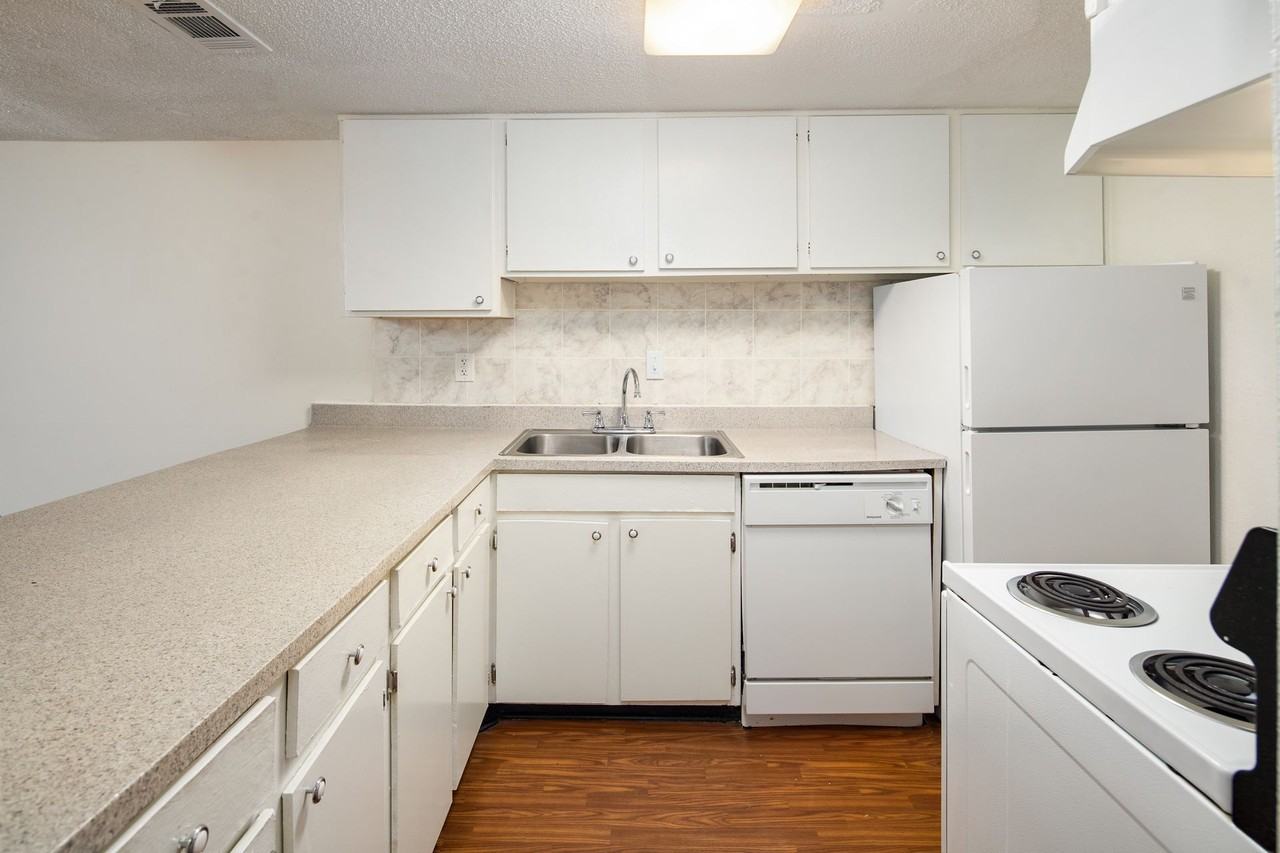 Joseph's Landing - Photo 5 of 13