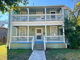 featured image of 816 Hays St