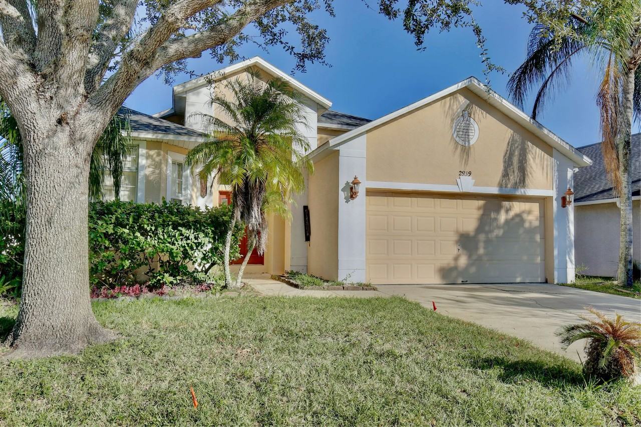 2939 Cedena Cove St - Photo 3 of 31