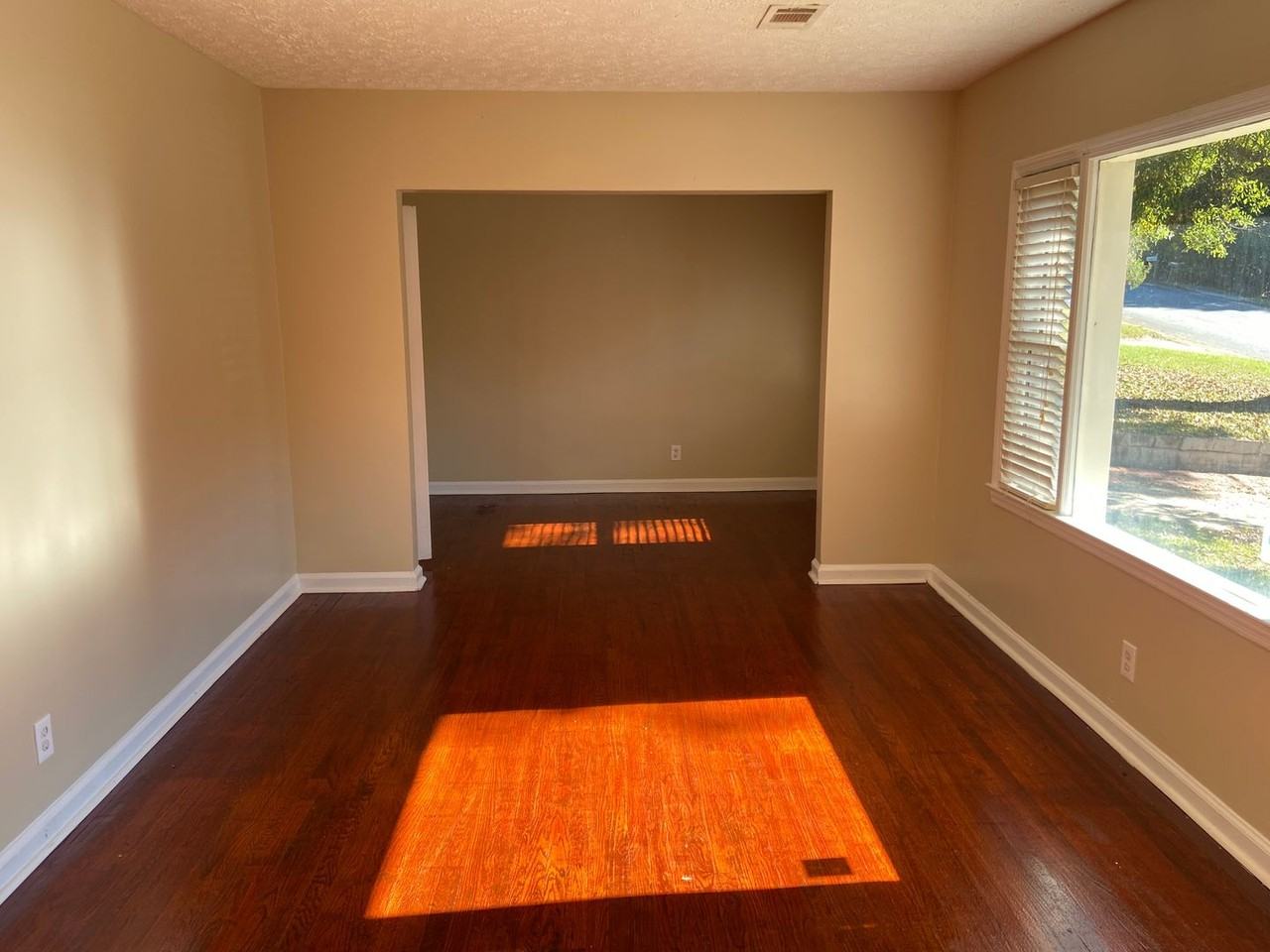 4511 Pate Dr - Photo 6 of 16