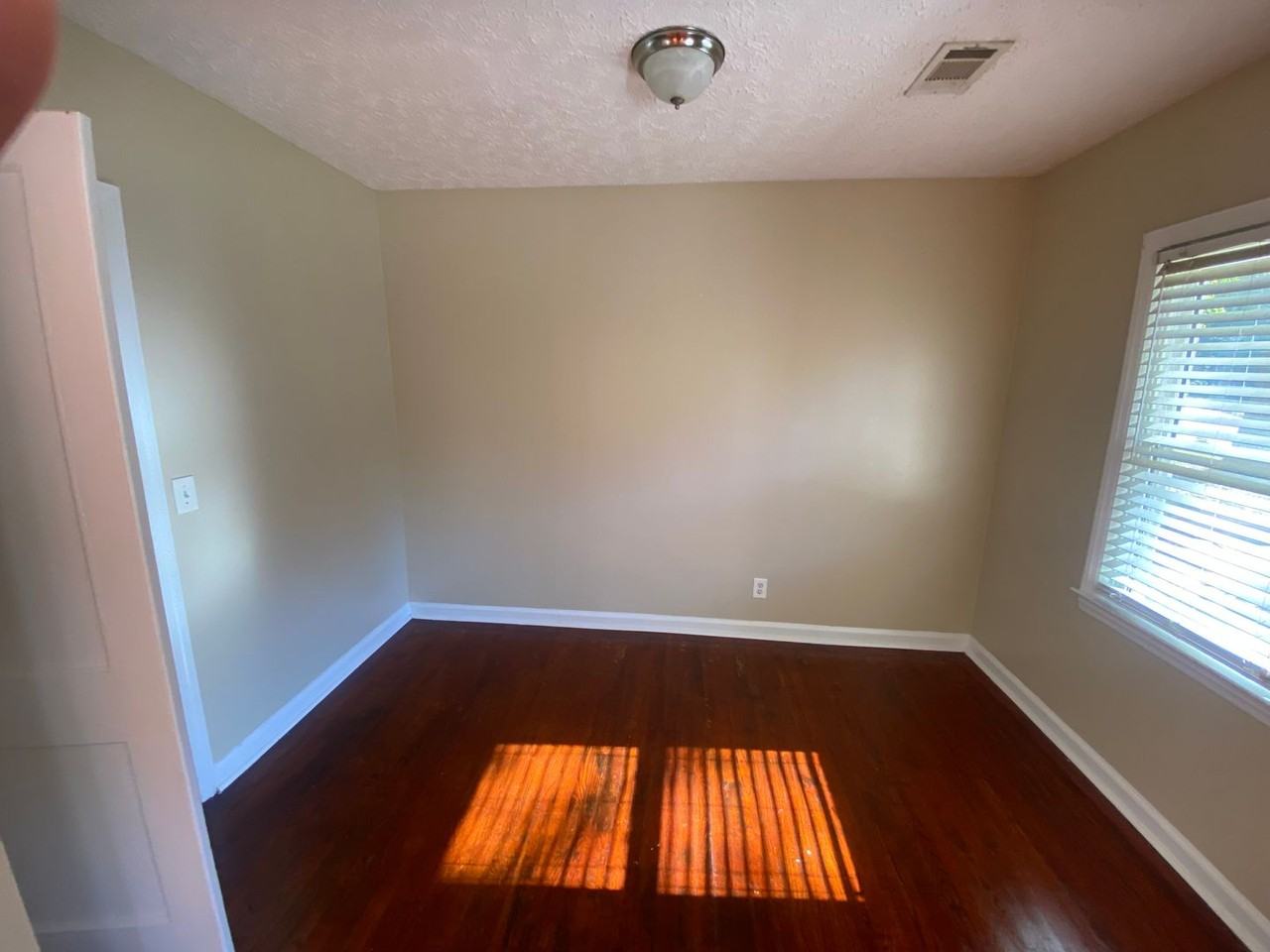 4511 Pate Dr - Photo 7 of 16