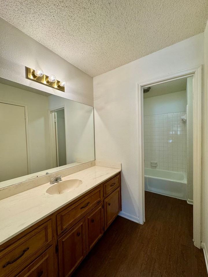 6802 Old Briarstown Road - Photo 6 of 10