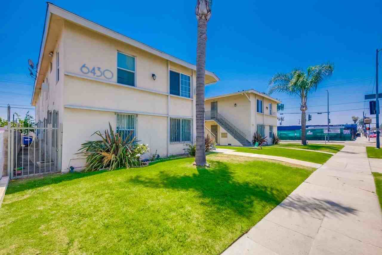 6430 8th Ave - Photo 3 of 5