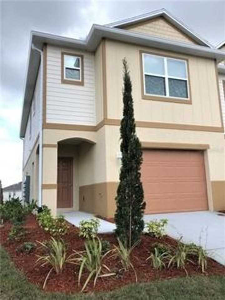 3847 Exeter Lane - Photo 2 of 41