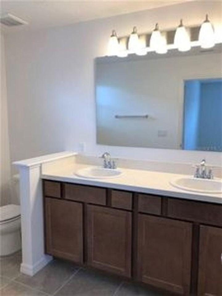 3847 Exeter Lane - Photo 3 of 41