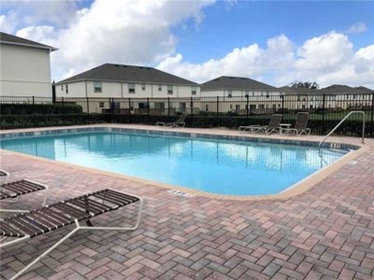 3847 Exeter Lane - Photo 6 of 41