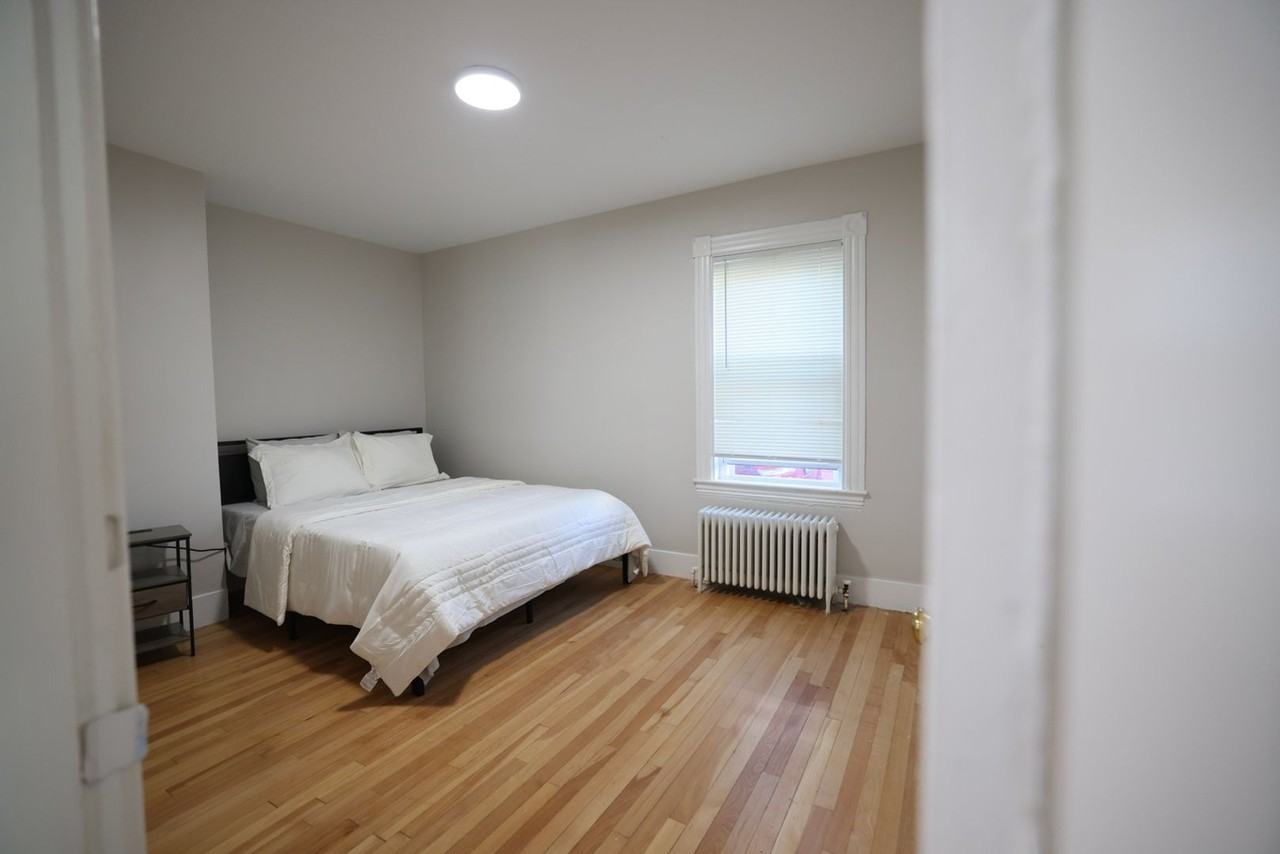 16 Orange St - Photo 5 of 16