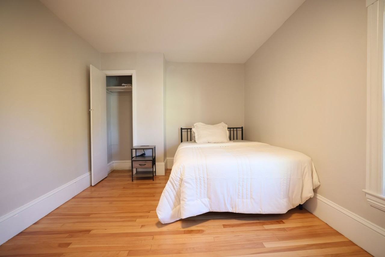 16 Orange St - Photo 6 of 16