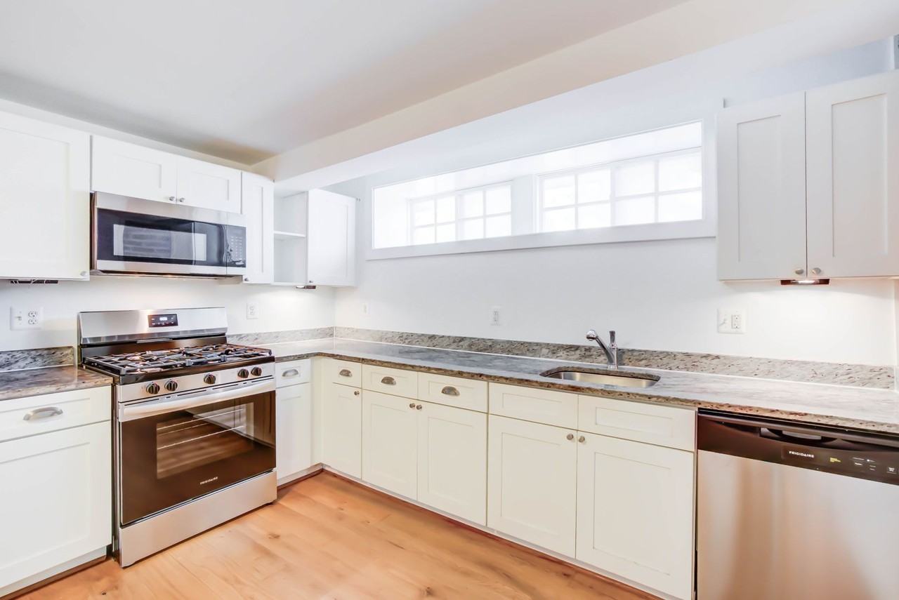 Fitz - Photo 6 of 50