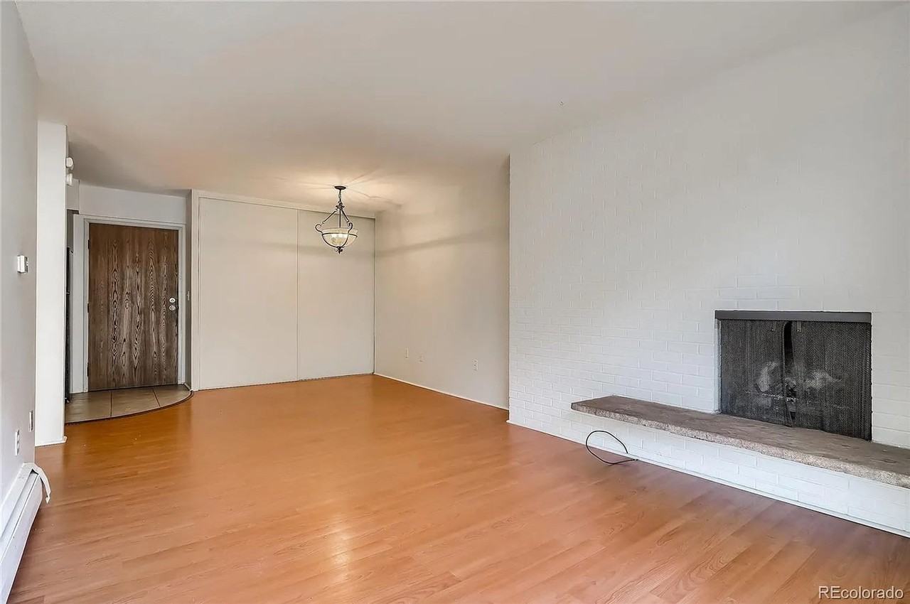 4110 Hale Parkway - Photo 4 of 13