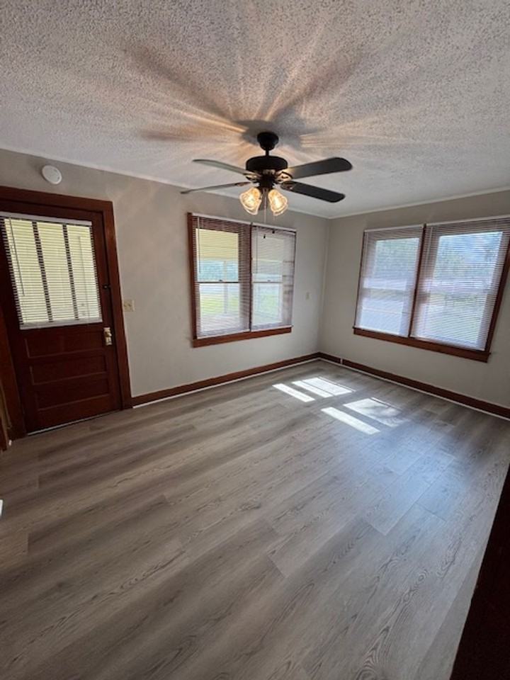 8469 Cobb Rd - Photo 4 of 28