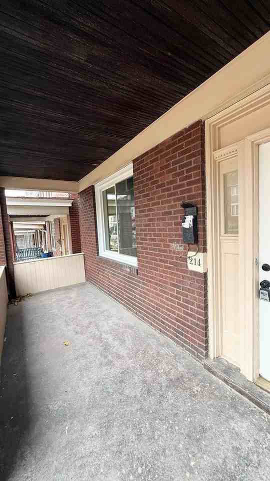 214 Rothman Street - Photo 2 of 23