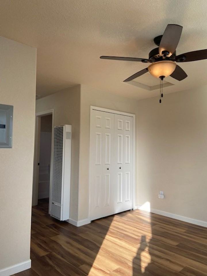 1956 Sagewood Way - Photo 3 of 30
