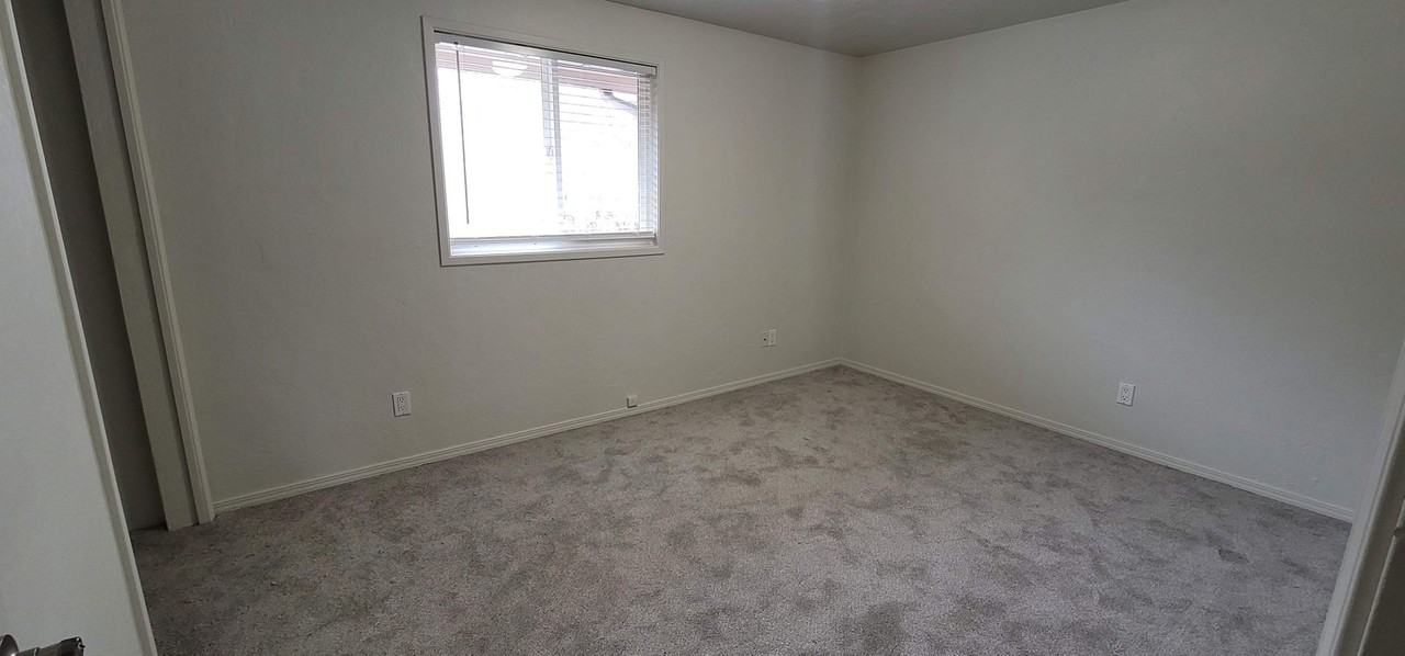 1488 Fetters Loop - Photo 5 of 16