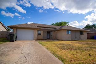 2204 Lafayette Dr - Photo 1 of 1