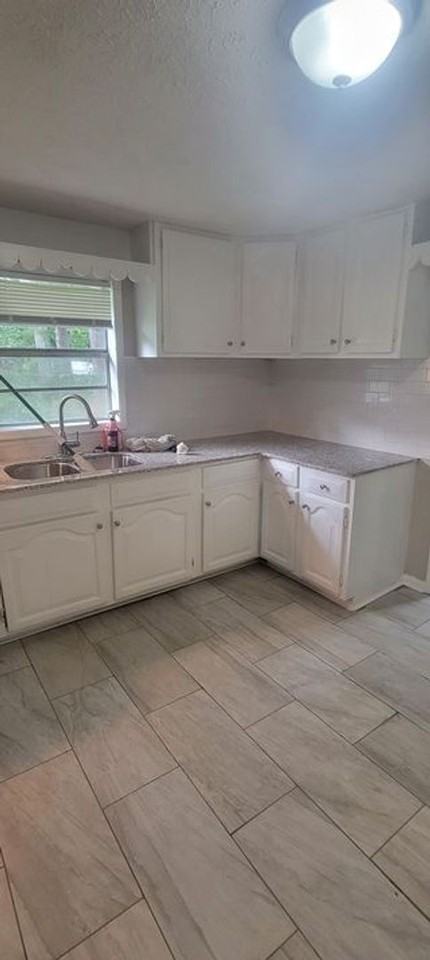 515 Tuskeegee St - Photo 5 of 13