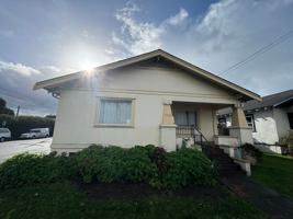 featured image of 1336 6th St