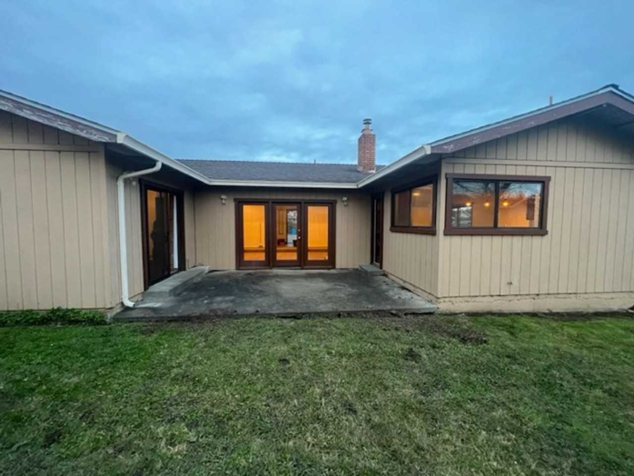 4868 Allen Ct - Photo 2 of 7