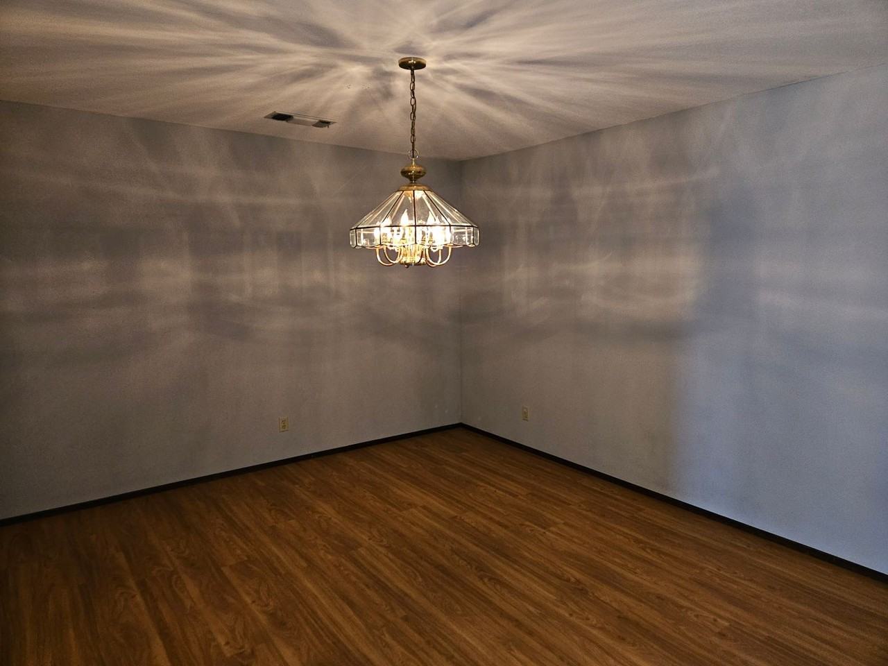 728 Collyer Drive - Photo 3 of 24