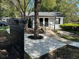 featured image of 200 Edgewood Ave