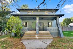 featured image of 724 Adams Street Southeast