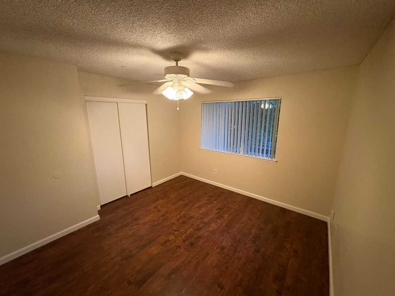 5101 Glide Dr - Photo 6 of 7