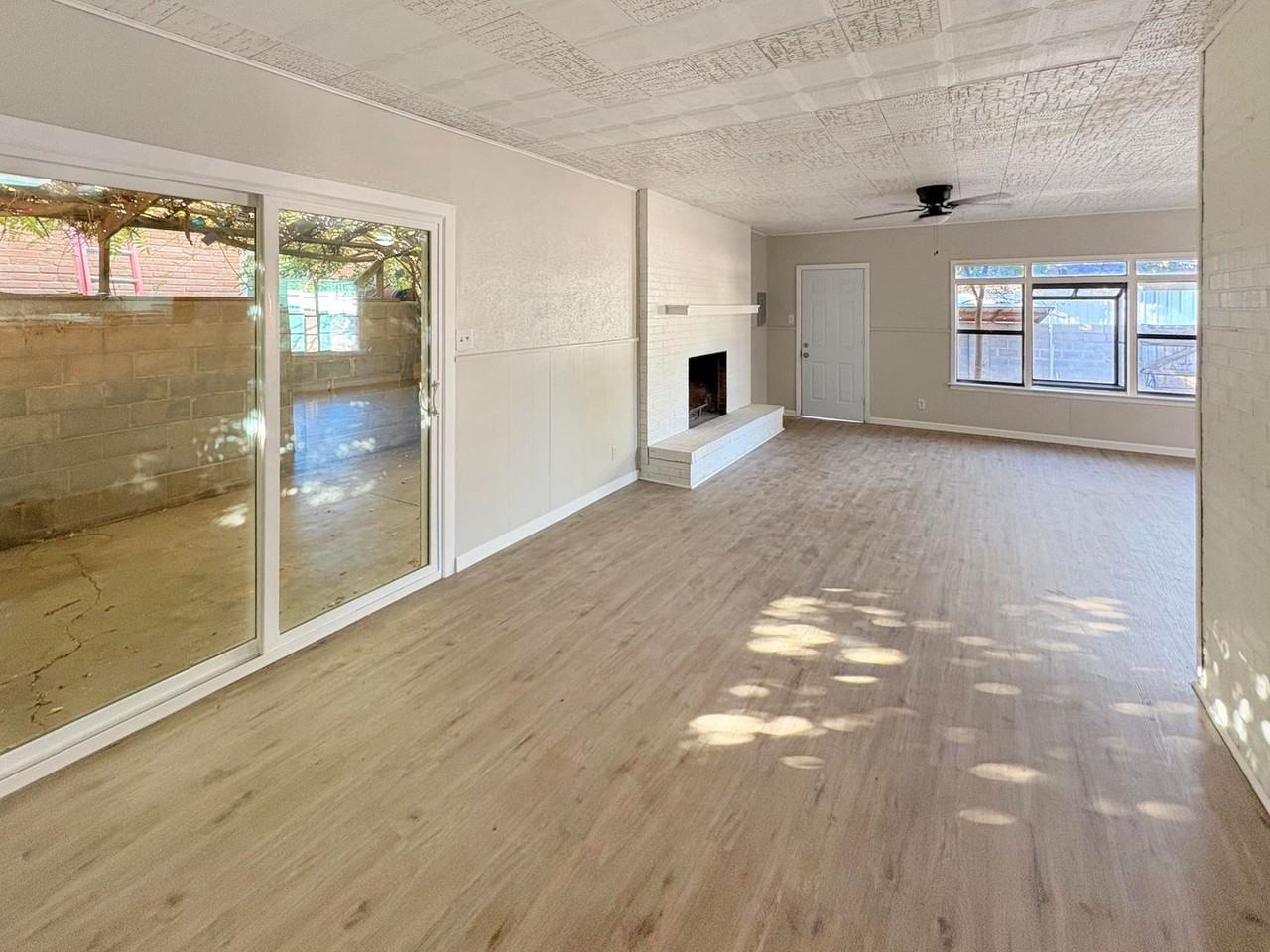 512 E Mesa Dr - Photo 4 of 9