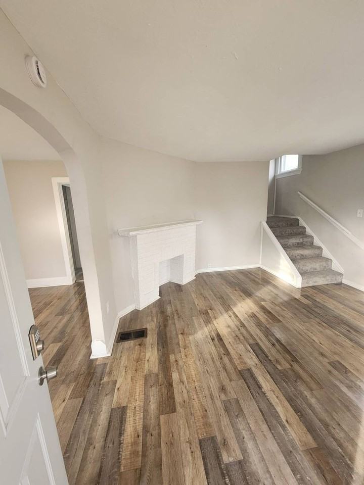 13611 Chapelside Ave - Photo 6 of 39