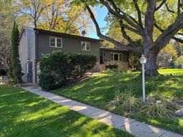 featured image of 5725 Dale Ave