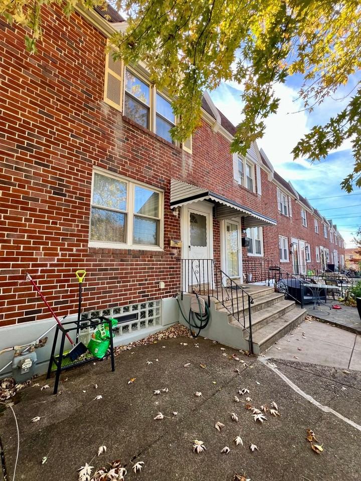 48 Orange Avenue - Photo 3 of 30