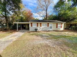 featured image of 108 Smith Pl