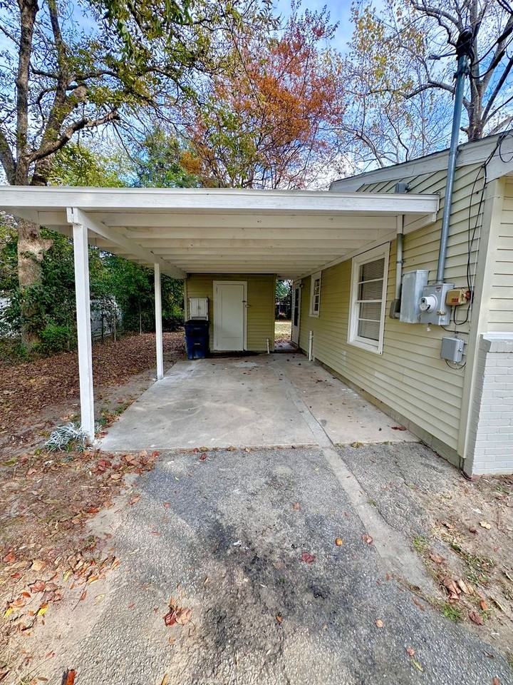 108 Smith Place - Photo 2 of 14