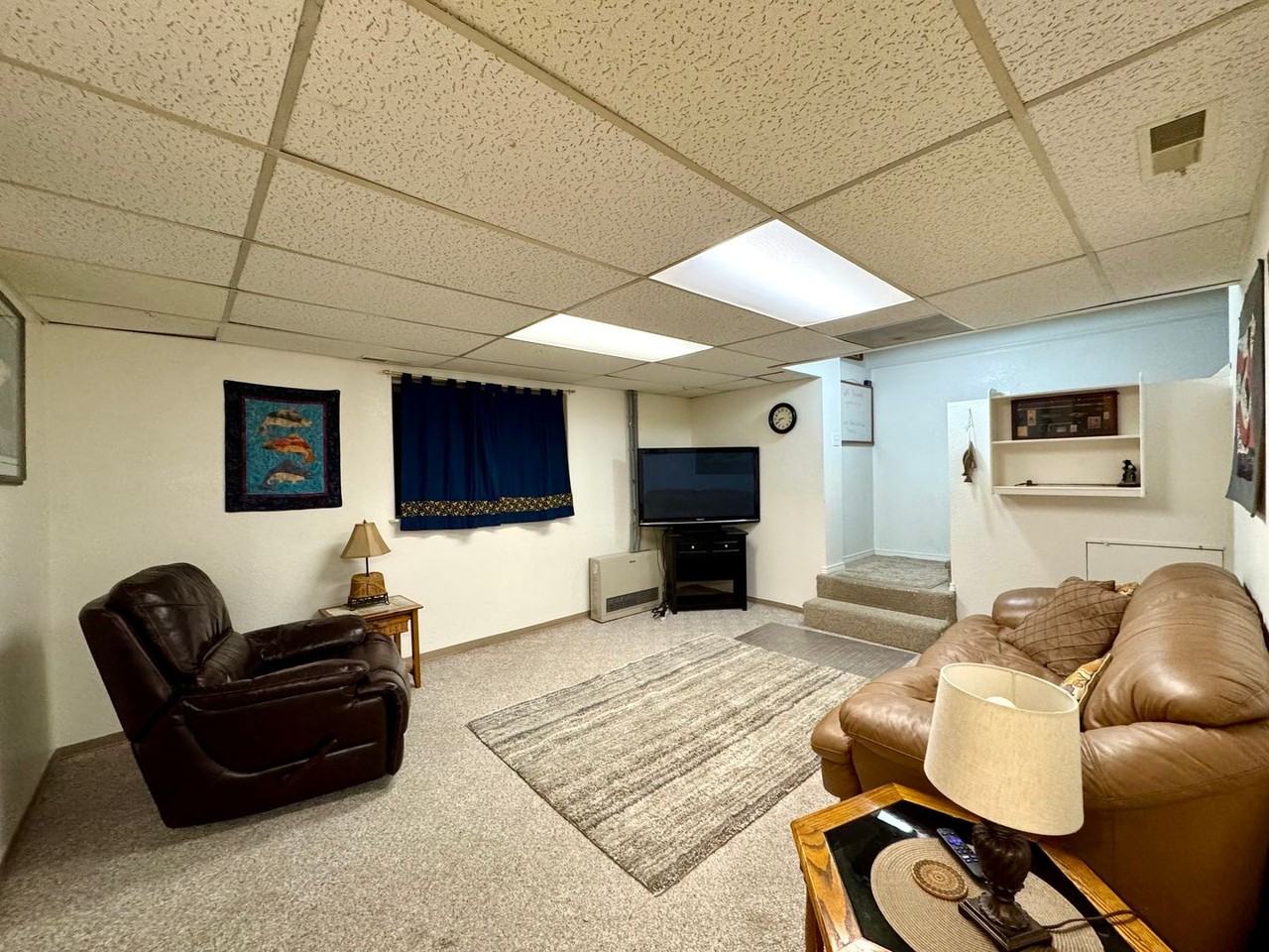 2915 Clipper Cir - Photo 3 of 10