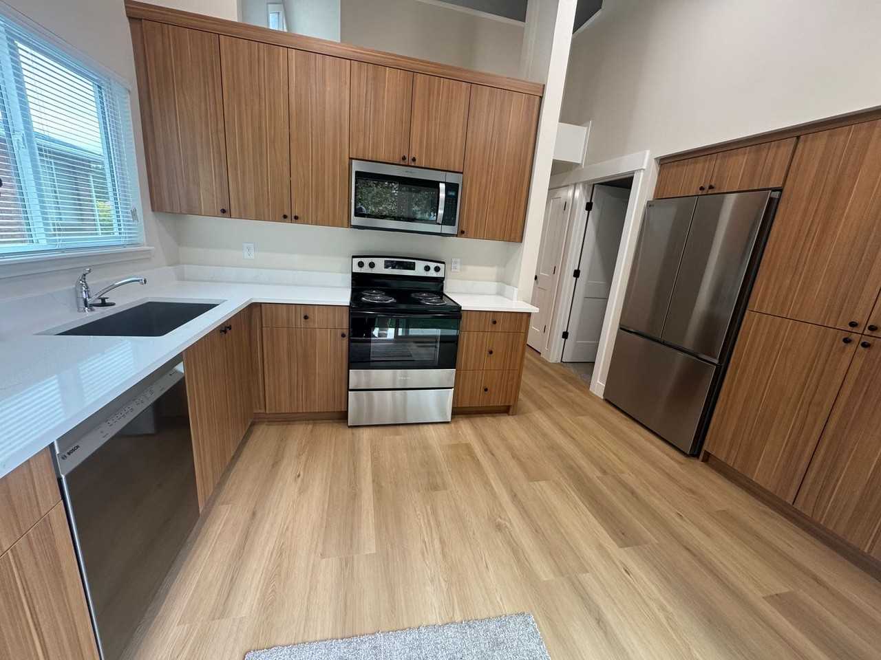 7283 South 1950 East #B - Photo 4 of 21