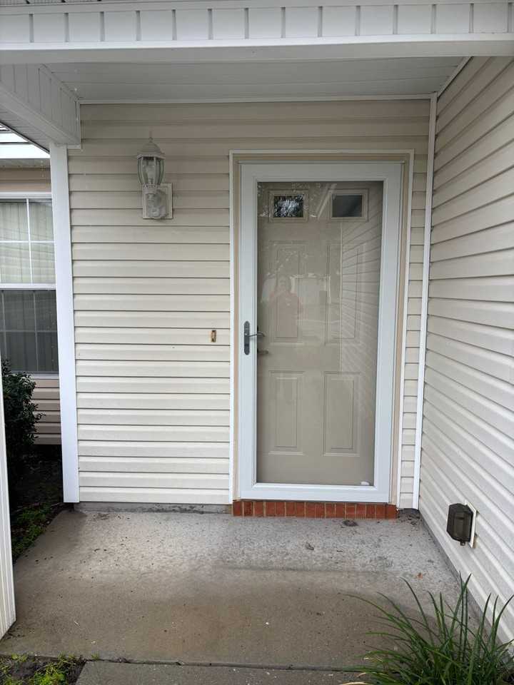 3022 Meadow St - Photo 2 of 19