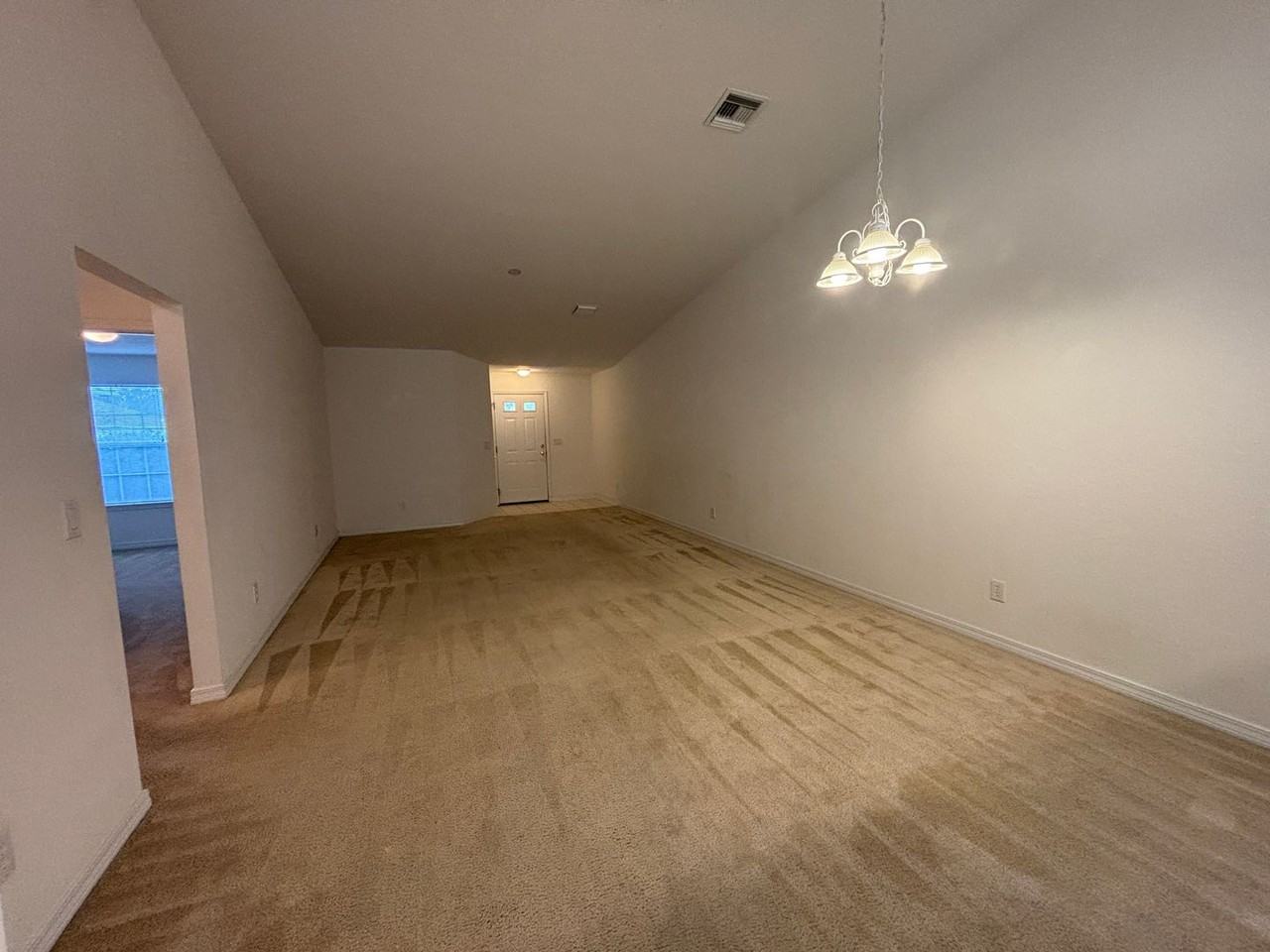 3022 Meadow St - Photo 6 of 19