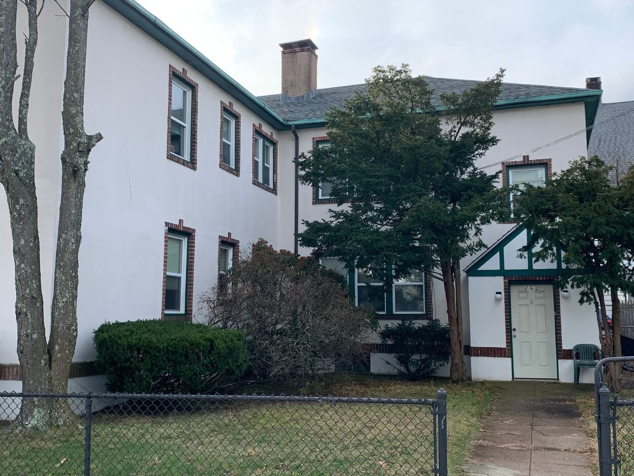 Center St 175 West Haven - Photo 3 of 21