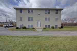 featured image of 715 Hillside Dr