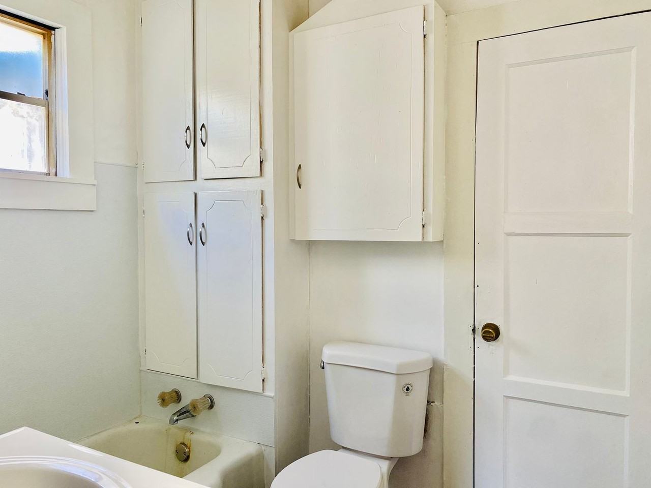 309 Armentor St - Photo 4 of 8