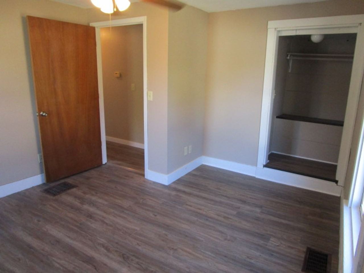 1400 Yuma St - Photo 4 of 7