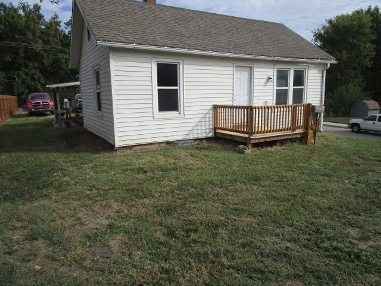 1400 Yuma St - Photo 6 of 7