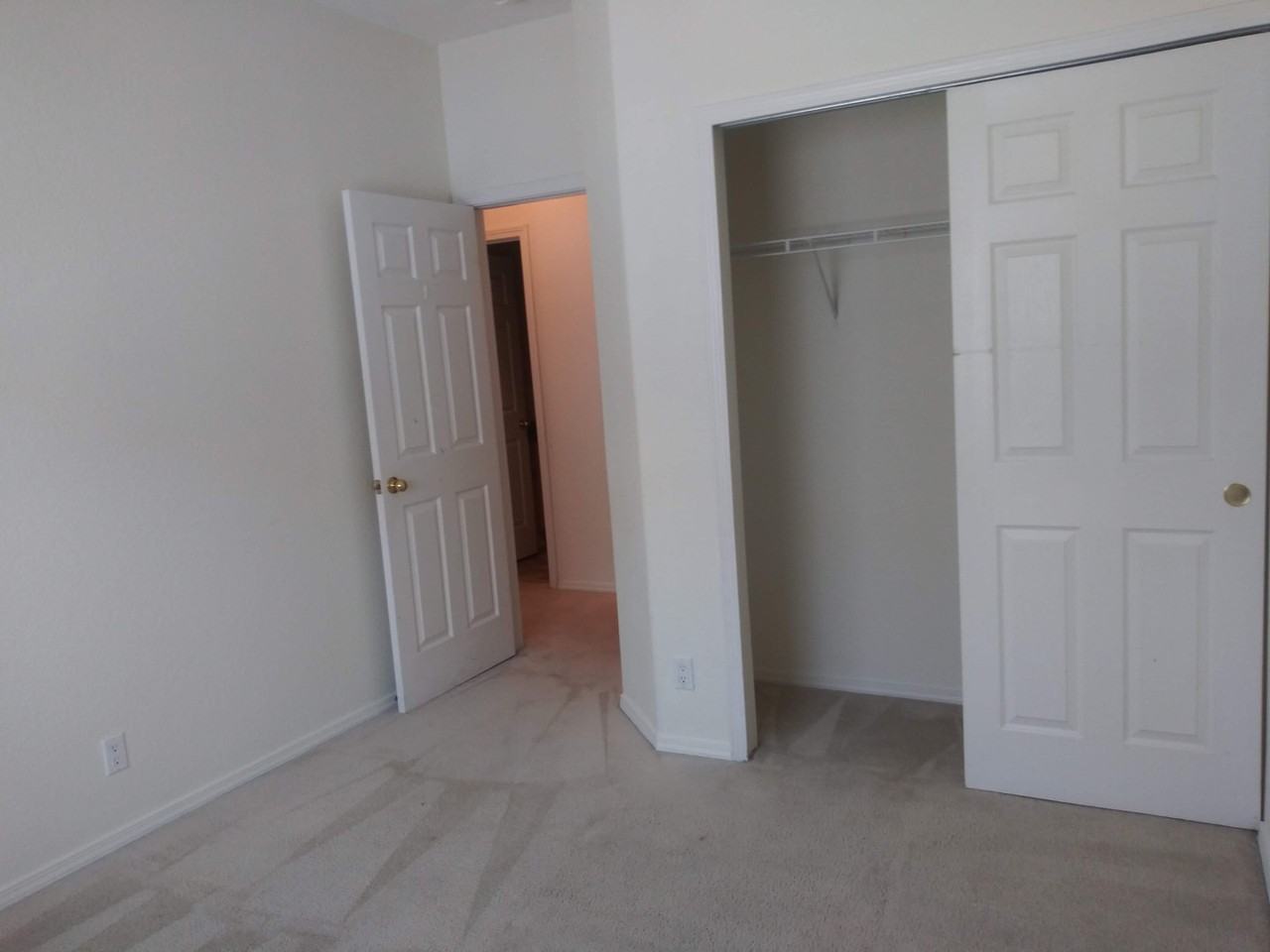 7215 Teypana Rd Nw - Photo 7 of 17