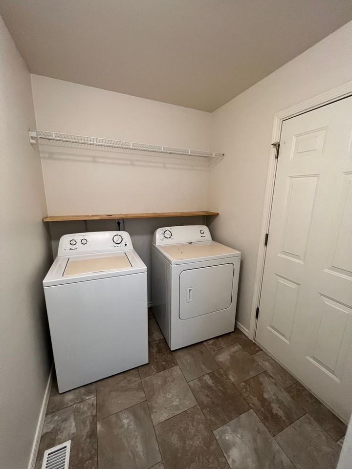 17816 Sw Gillette Ln - Photo 6 of 16