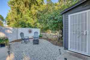 featured image of 159 1/2 Donner Ave