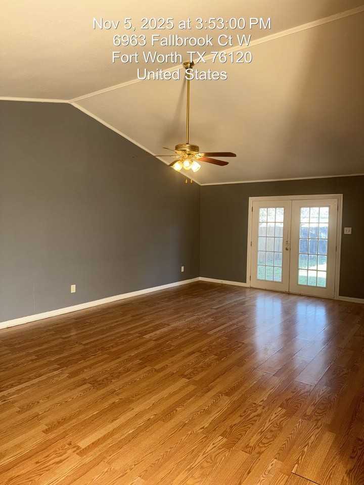 6963 Fallbrook Ct W - Photo 2 of 10